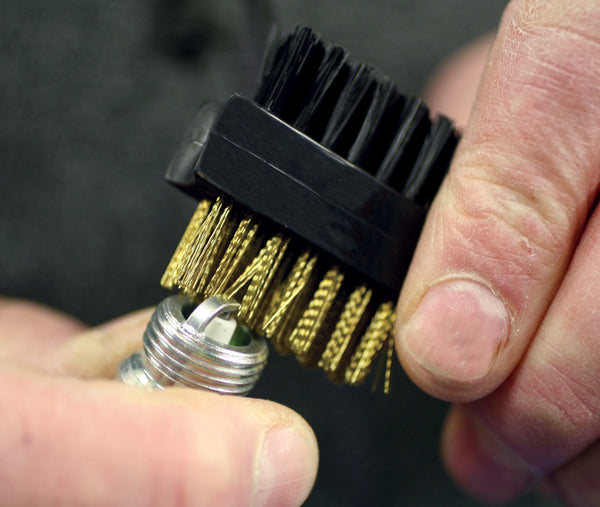 Brass & Nylon Wire Brush 0224